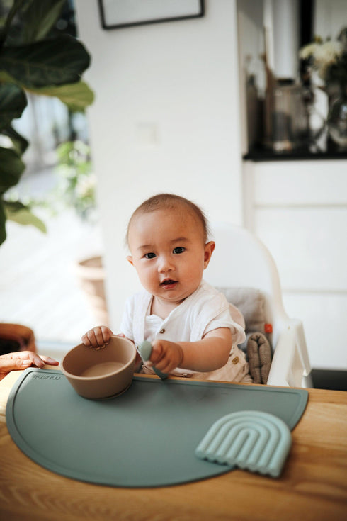 Silicone Suction Bowl 矽膠吸盤碗 - Natural